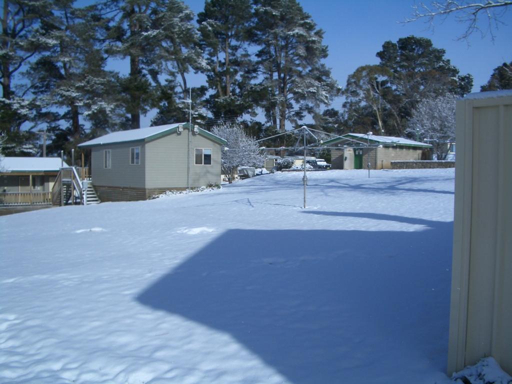 Rainbow Pines Tourist Caravan Park Adaminaby Kültér fotó
