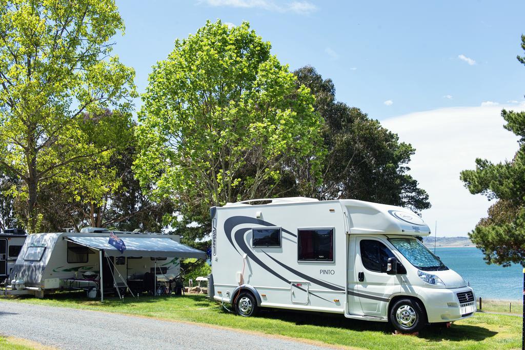 Rainbow Pines Tourist Caravan Park Adaminaby Kültér fotó